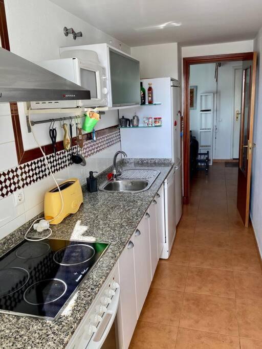 Coqueto Apartamento Para 4 Personas En Tarifa Luaran gambar