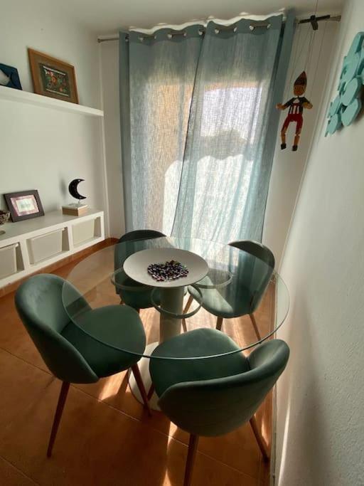 Coqueto Apartamento Para 4 Personas En Tarifa Luaran gambar
